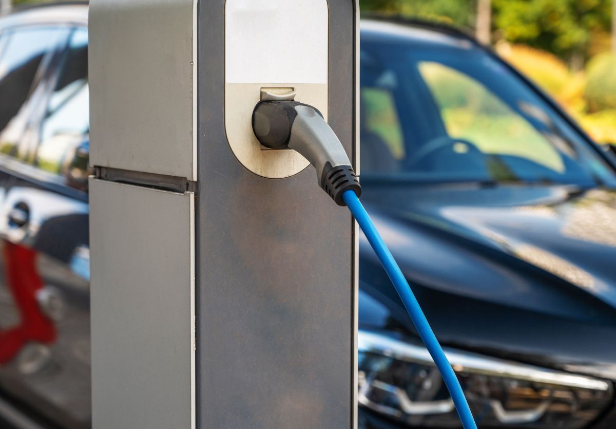 Cargadores carros eléctricos por país 2025