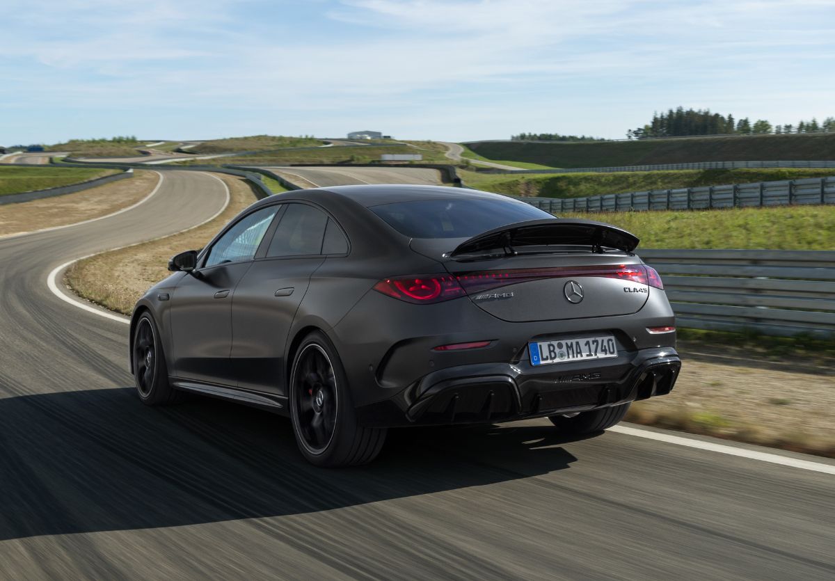 Mercedes-AMG CLA eléctrico 2026