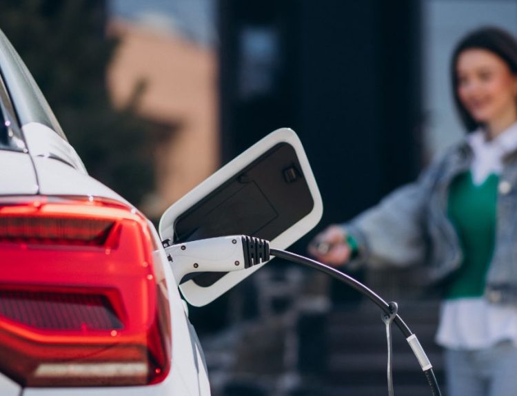 Carros eléctricos Colombia incentivos tributarios