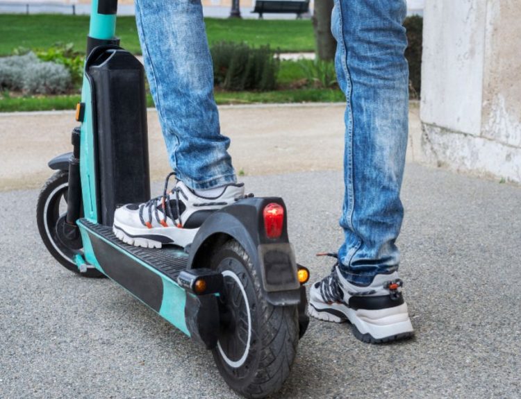 Patinetas eléctricas Colombia normativa