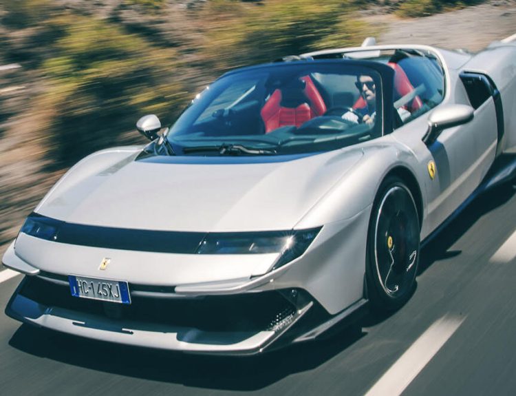Ferrari 849 Testarossa Spider híbrido enchufable