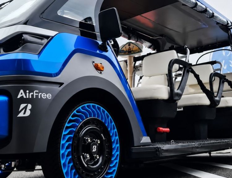 Bridgestone neumáticos sin aire 2026