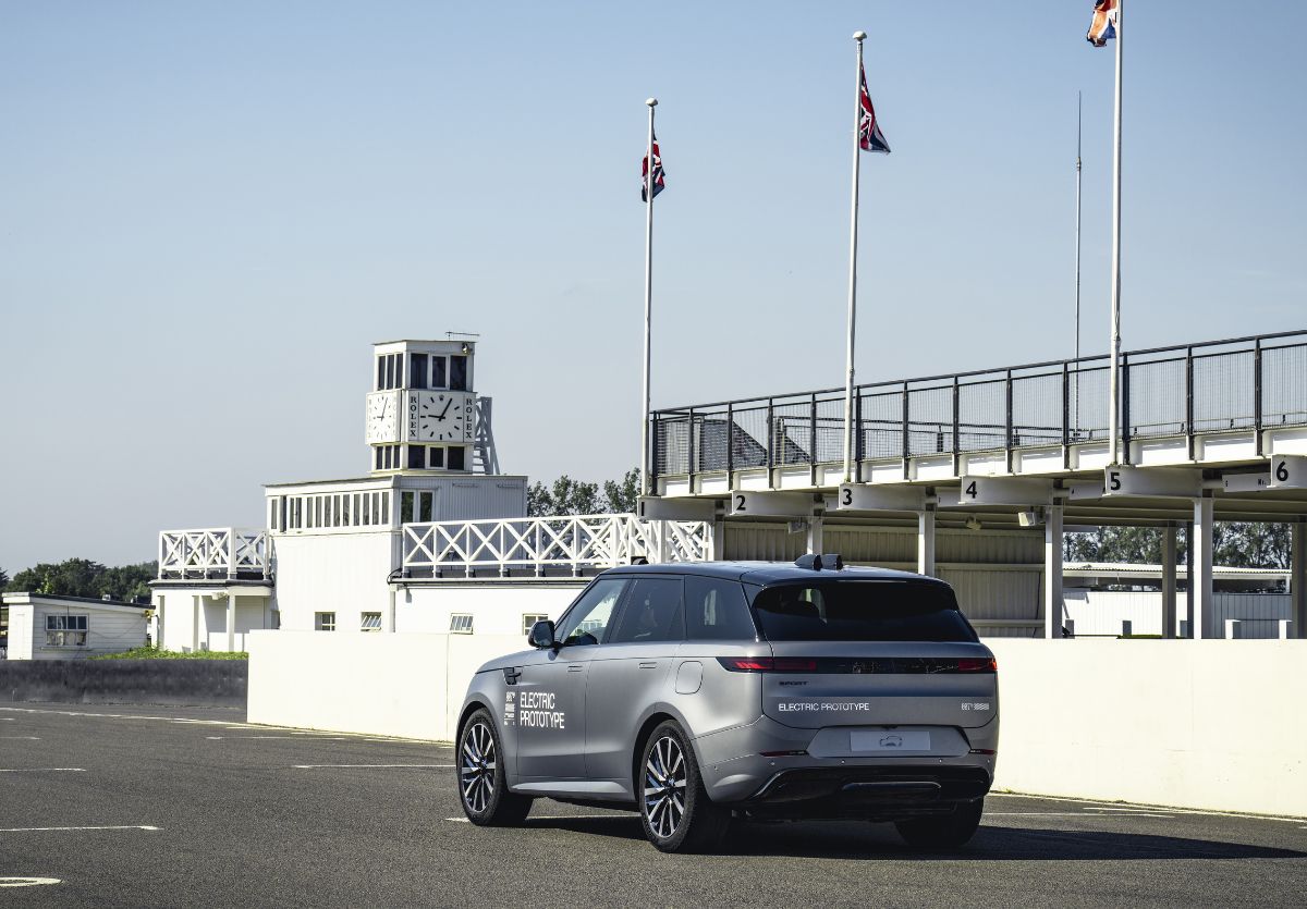 Range Rover Electric