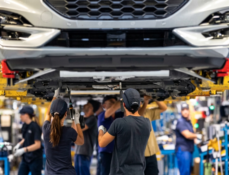 Ford y Geely alianza planta Valencia España