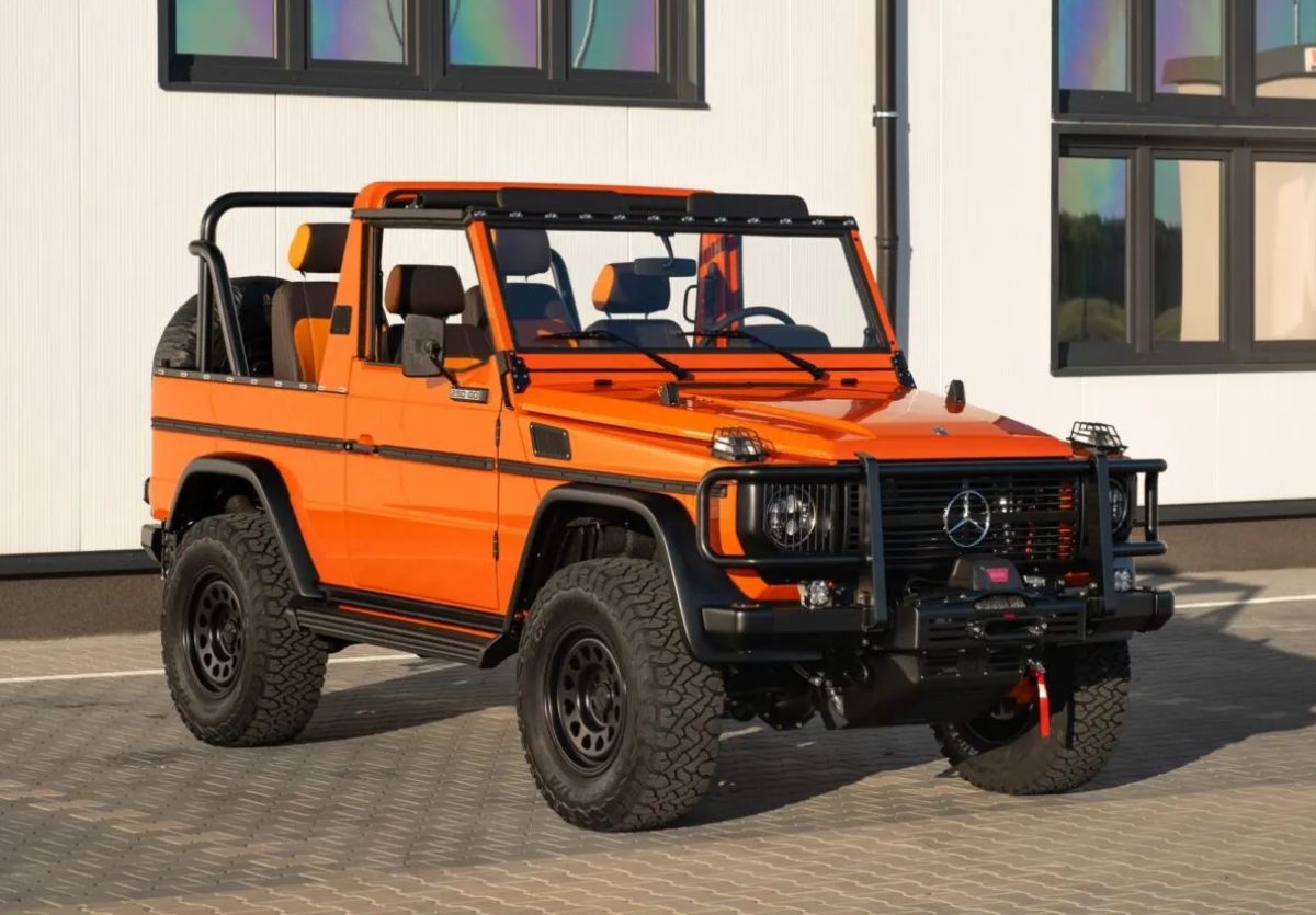Mercedes-Benz 250GD restomod 2026