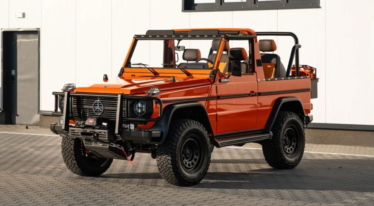 Mercedes-Benz 250GD restomod 2026