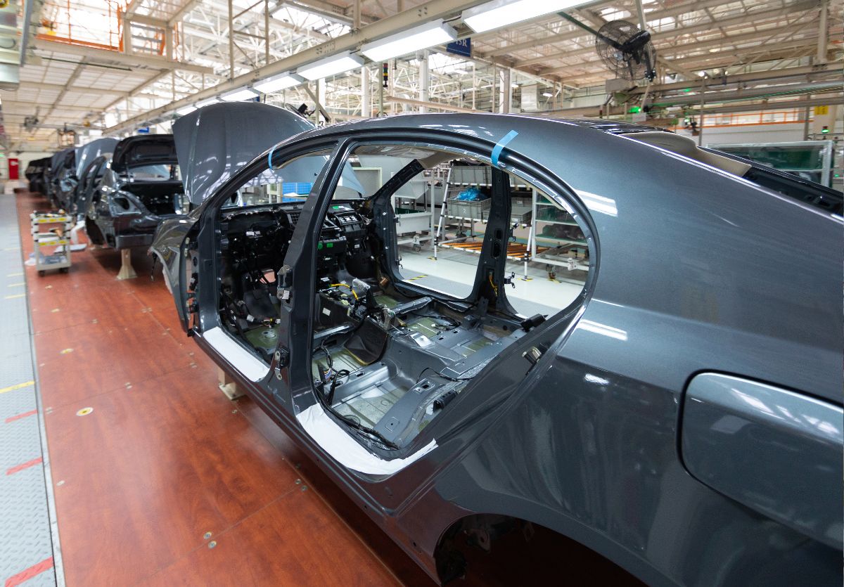 Carros esquemas de producción CBU, CKD, SKD