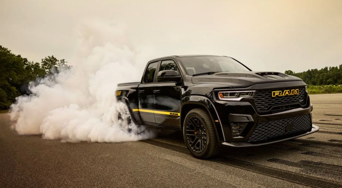 RAM 1500 Rumble Bee 2026