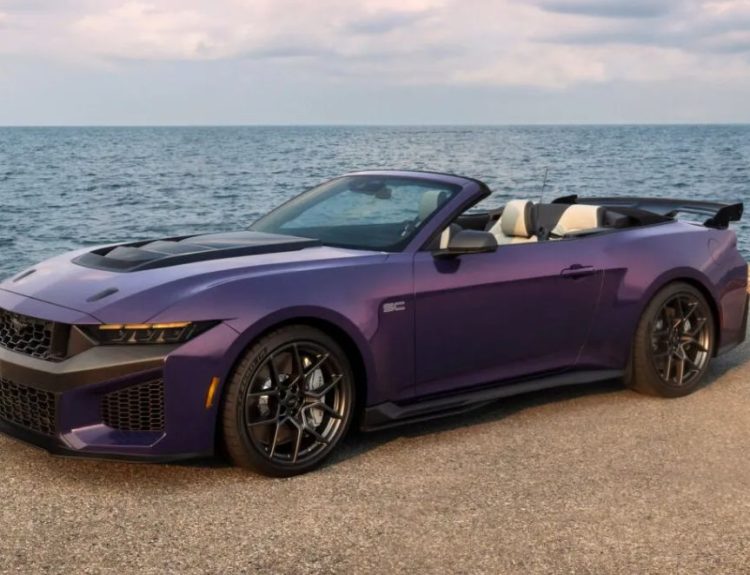 Ford Mustang Dark Horse SC Convertible 2027