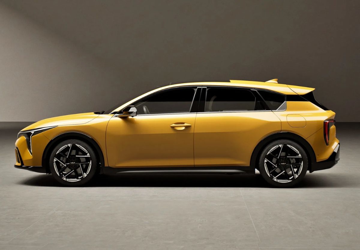 Kia K4 Hybrid HEV 2026