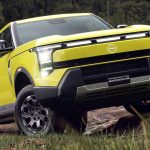 Plano frontal de tres cuartos de la pick-up Nissan Frontier Pro amarilla superando un terreno irregular con lodo, destacando su nuevo frontal cuadrado y las luces diurnas divididas.