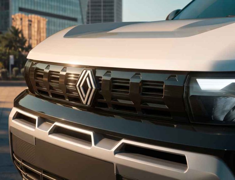 Nuevo Renault híbrido hecho en Colombia