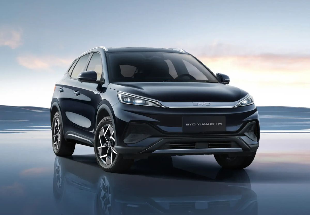 China y Corea del Sur importaciones de carros Colombia 2026