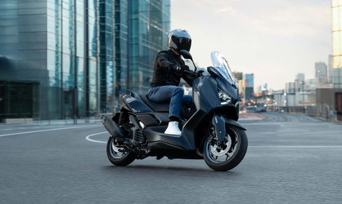 Yamaha renovación motos